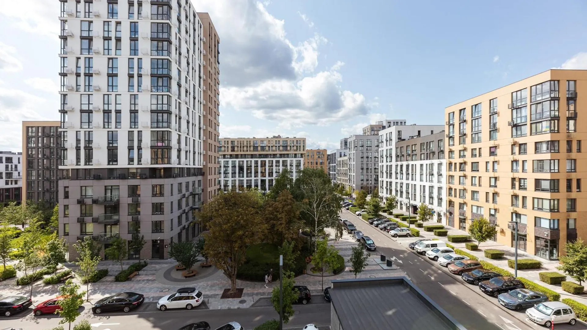 Aparthotel Nyvky Like Home - Файна Таун - Квартира 8 Kyiv